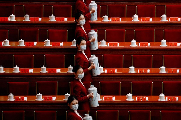 Why do so few women hold high office in the ruling Chinese Communist Party?
