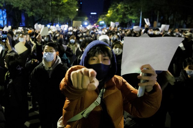 Chinese universities send students home en masse after weekend protests