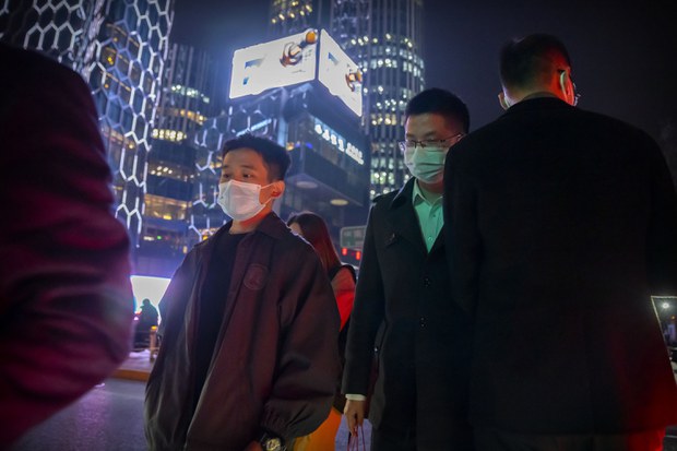 Beijing residents sent to quarantine for crossing paths with COVID-19 cases
