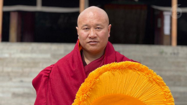 China imprisons 2 Tibetan monks for sending donations to Dalai Lama