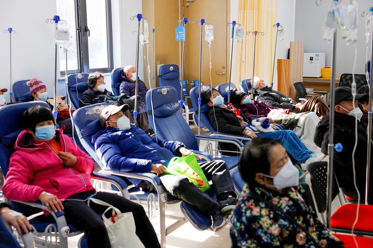 Patients receive IV drip treatment at a community health service center in Shanghai, China, Monday, Jan. 9, 2023. Credit: cnsphoto via Reuters