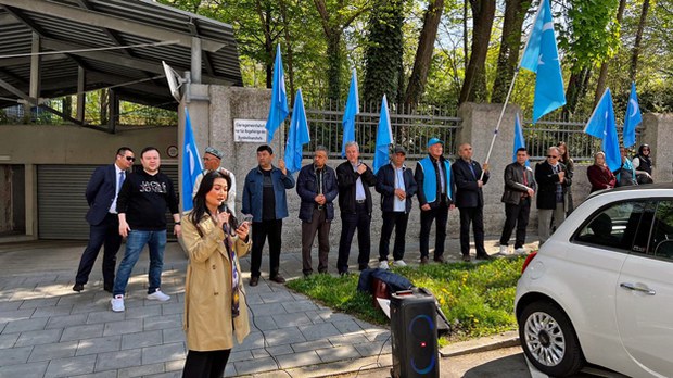 Activists demand release of Uyghurs held in Thai immigration detention center