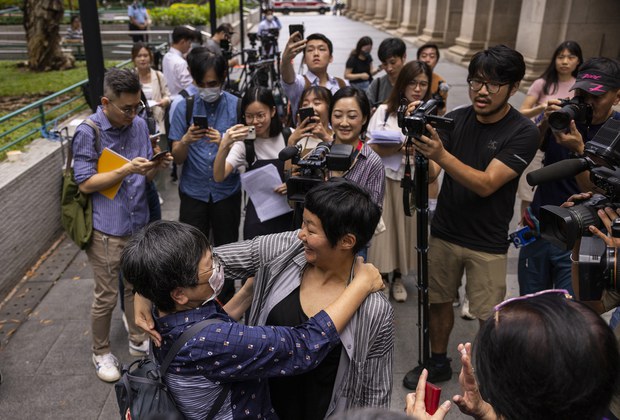 Hong Kong court quashes conviction of journalist who probed Yuen Long attacks