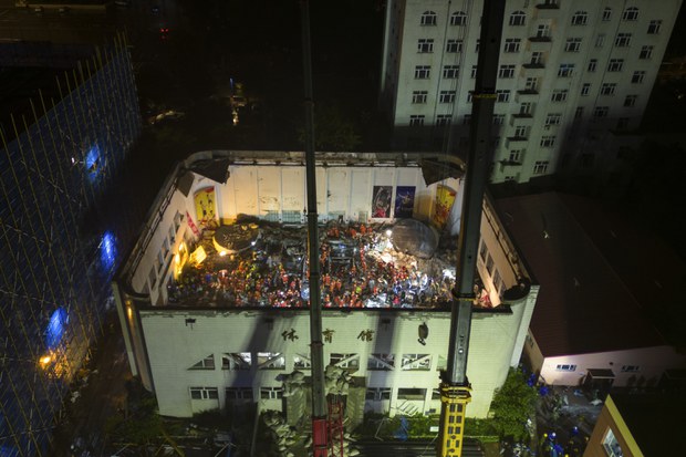 Parents, commentators take aim at Qiqihar officials over deadly school gym collapse