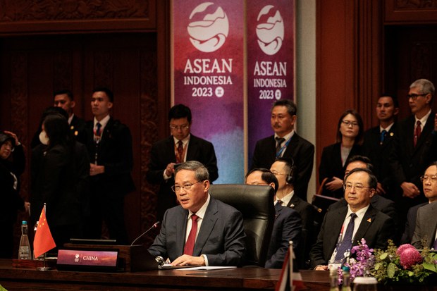 Chinese premier stresses solidarity with ASEAN amid map controversy