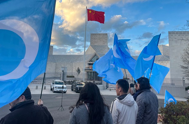 Demonstrators rally in front of the Chinese Embassy in Washington, DC, April 5, 2024, to call attention to the 34th anniversary of the Baren Massacre. (Shahrezad Ghayrat/RFA)