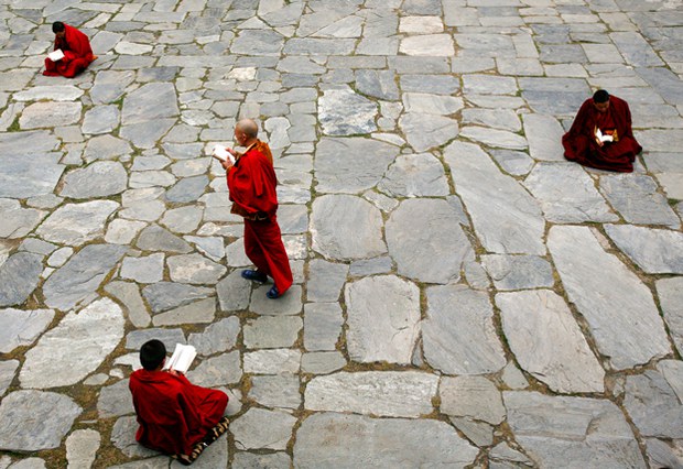 China gives monks a list of things they can’t do after the Dalai Lama's death