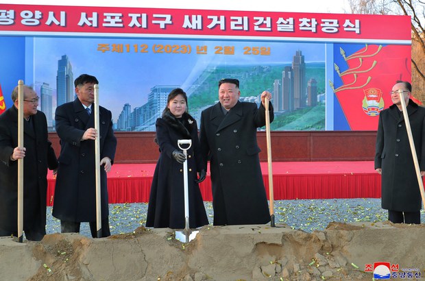 Studenten und Anwohner wurden in nordkoreanische Bauprojekte gedrängt